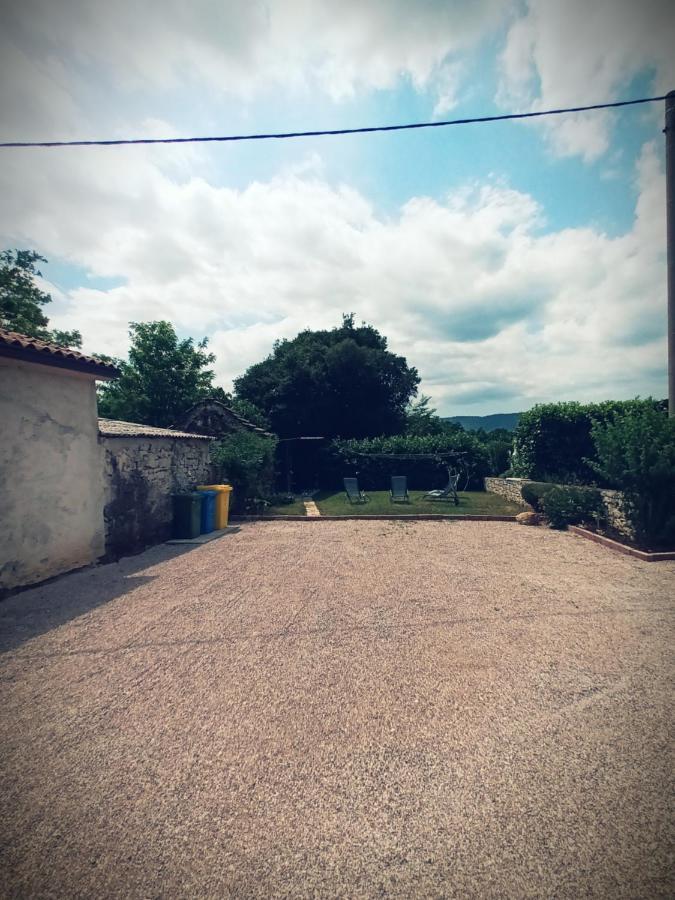 Guesthouse Marija Potpićan Exteriér fotografie