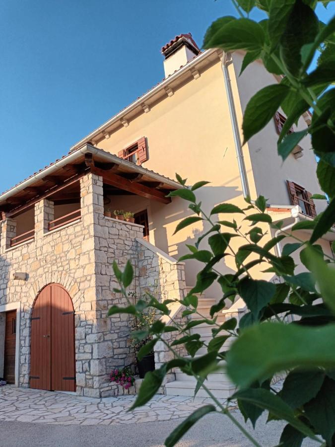 Guesthouse Marija Potpićan Exteriér fotografie